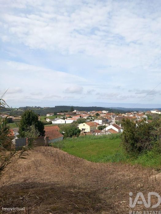 Terreno em Salir de Matos de 340,00 m2