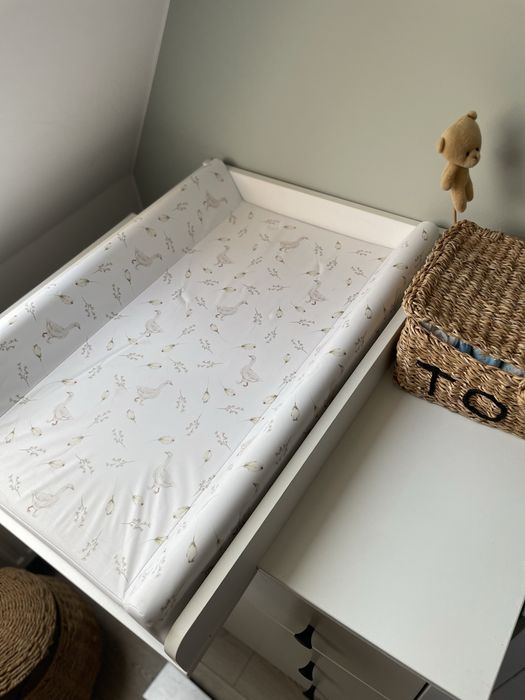przewijak w gąski wraz z nakładką na komodę
