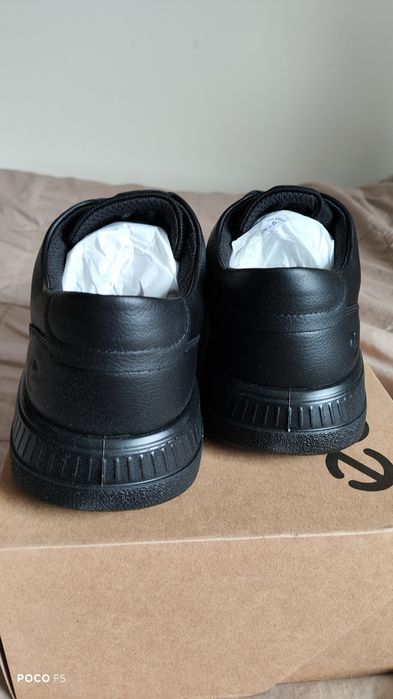 Ecco Move M czarne skórzane sneakersy rozm 44