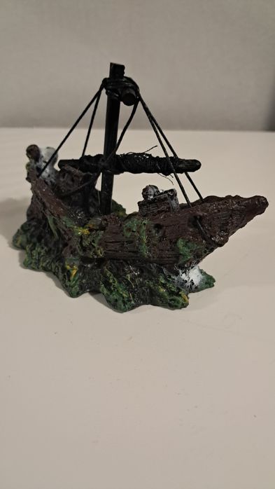 Декорація в акваріум..