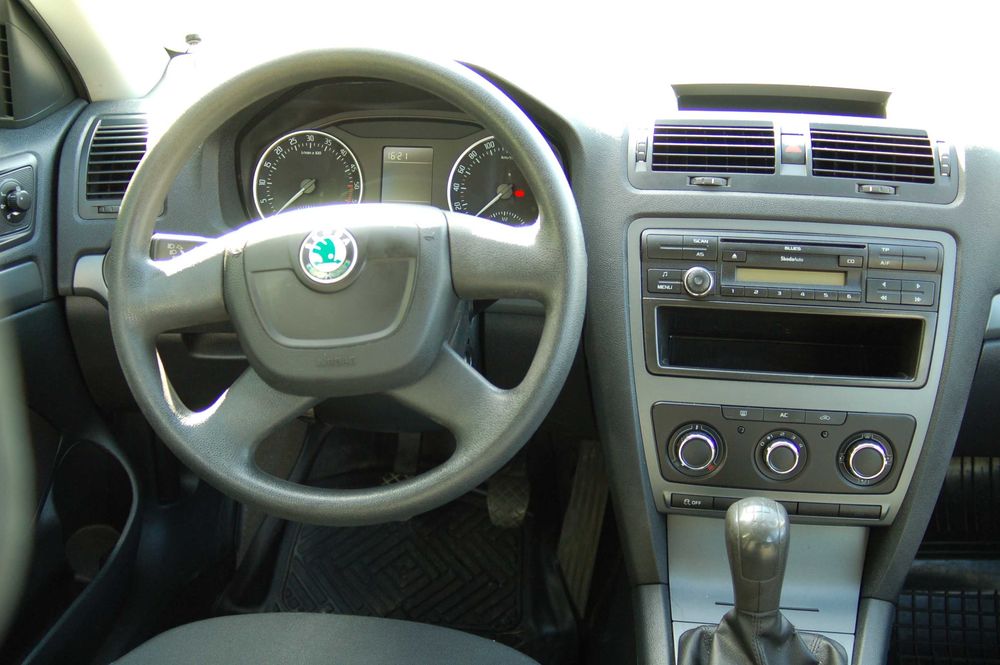 Skoda Octavia II Lift 2012 2.0TDi HB Bardzo Ładna