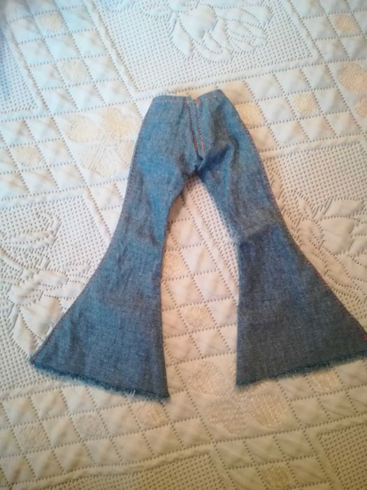 Calças Rasgadas para Boneca