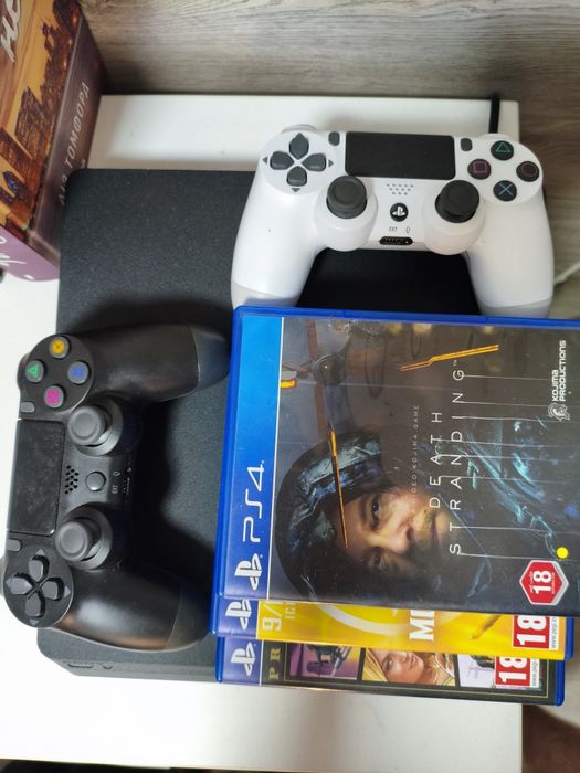 Продам PS4 SLIM 500GB