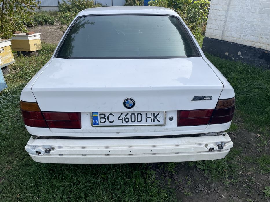 Продам BMW e34 .