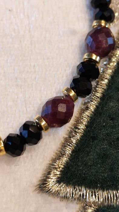 Bransoletka z naturalnych kamieni Granat, Kwarc czarny