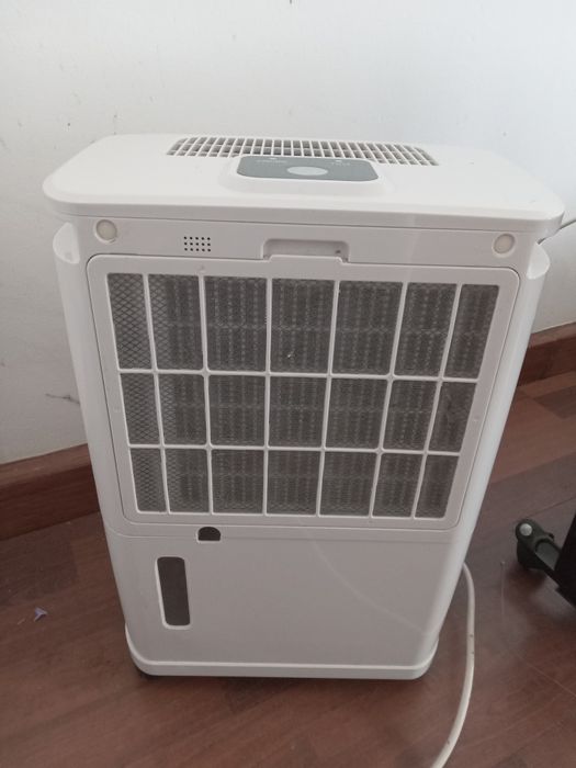 desumidificador em muito bom estado + banho de óleo