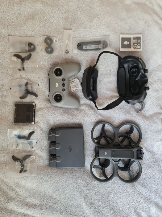 DJI AVATA 2 + RC3 + Care Refresz (24m)