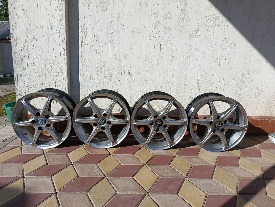 Продам диски R15, легкосплавні, підходять на Ford, Volvo, Peugeot, Citroen розболтовка 5*108
