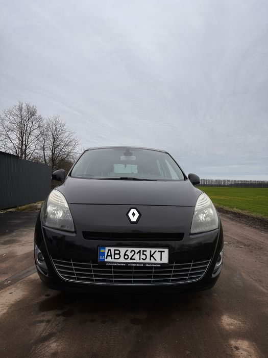 Renault Grand Scenic 2010