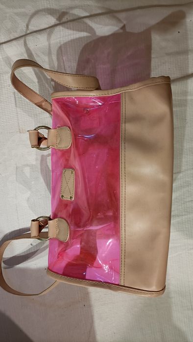 Продам новую прозрачную  сумку .