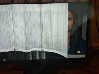 Монитор Philips24