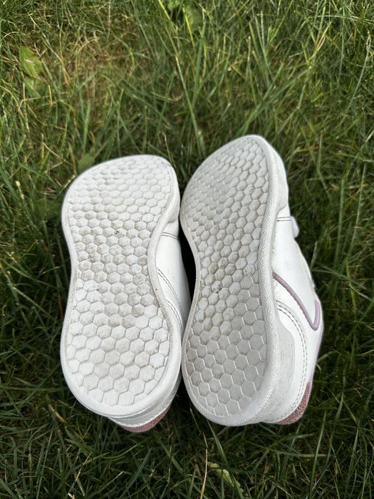Кросівки adidas 27 розмір