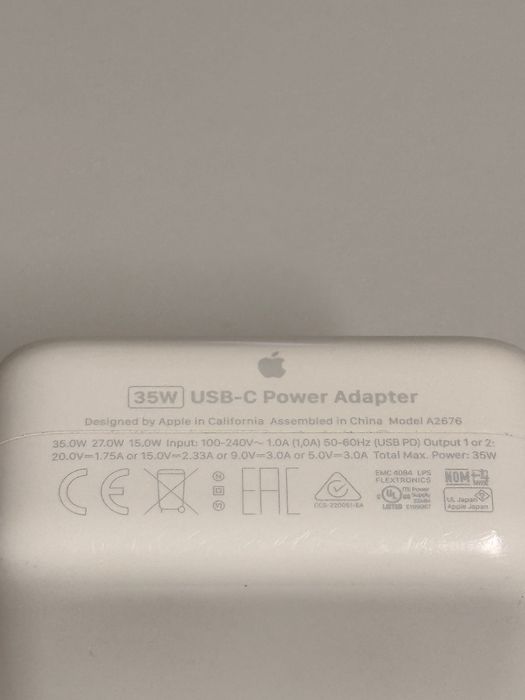 Apple 35W Dual USB-C Port Power Adapter