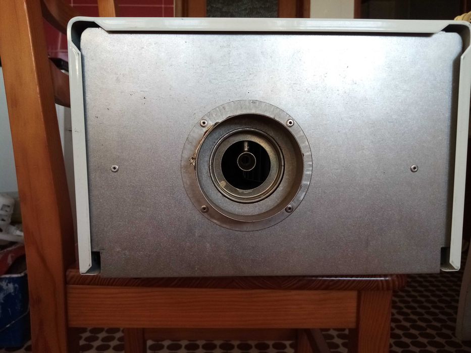 Esquentador Gás Natural, Inteligente e Ventilado - 11 Litros