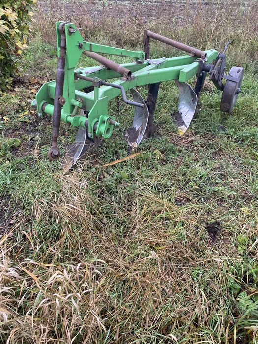 Плуг бомет- 3-30