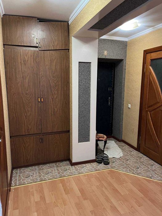 Продаж 3-кімнатної квартири в Луцьку, 33 мікрорайон, вул. Кравчука