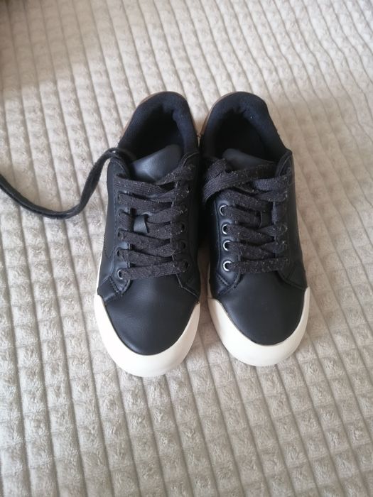 Кроссовки  Zara 32p...