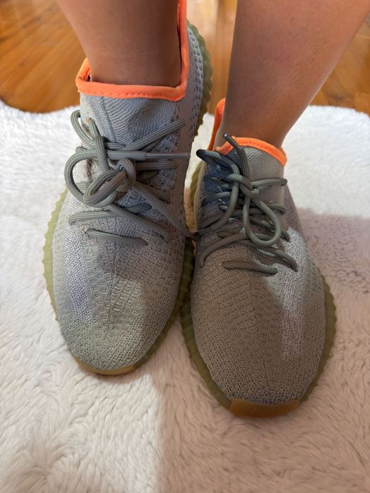 Ténis Adidas Yeezy Boost 350 V2 - Original - Excelente estado