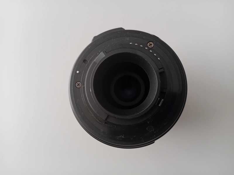 Nikon Nikkor AF-S DX 18-55 mm f/3.5-5.6G ED II Aspherical lens