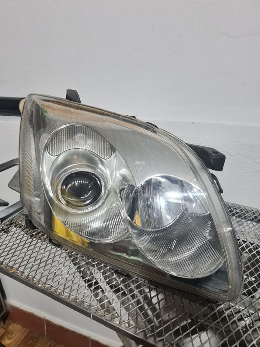 Regeneracja reflektorow lamp samochodowych