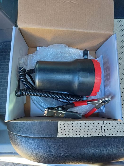 Вакуумний насос 12 В