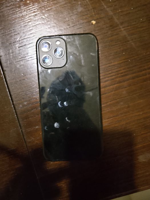 Vendo telemóvel tipo iPhone