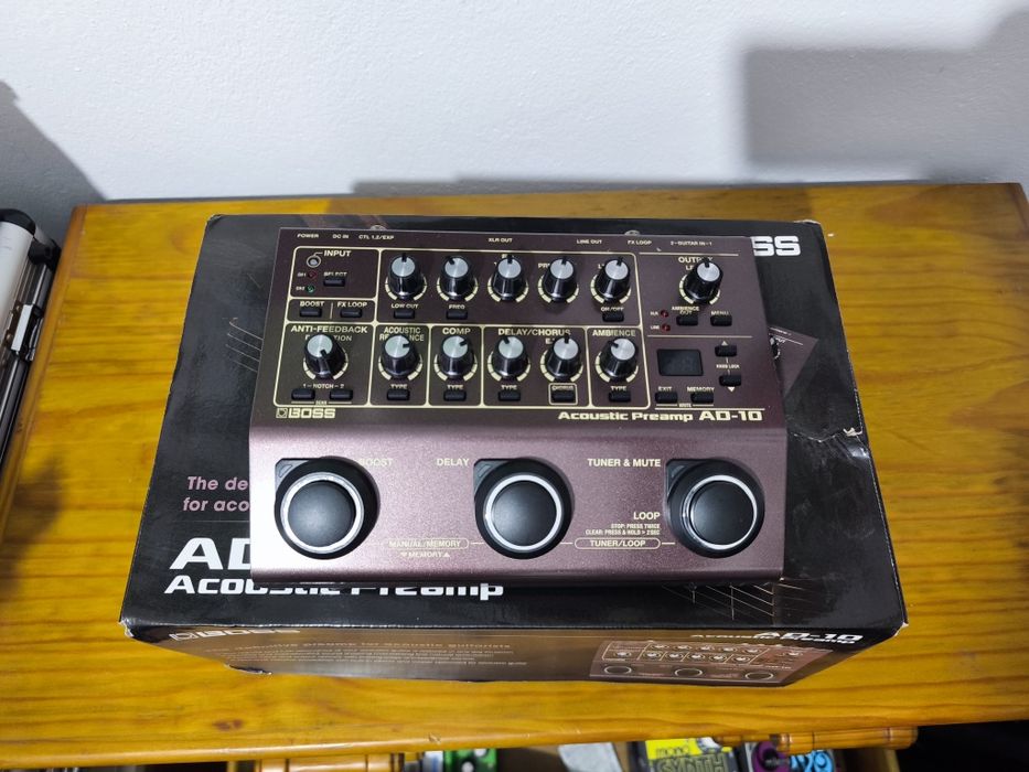 Roland AC 60 guitarra e voz/ Boss AD 10