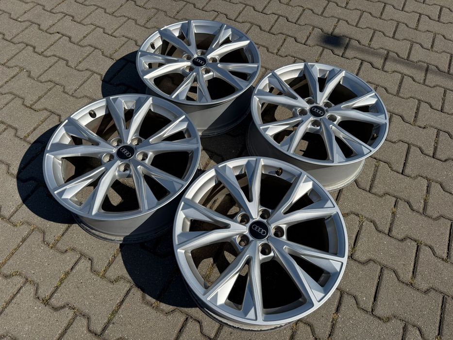 Oryginalne felgi Audi Q3 18 x 7j 5x112 ET43 piękny stan