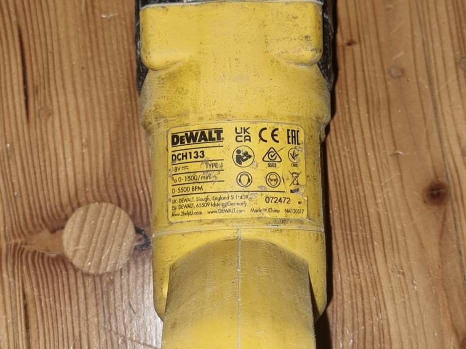 Młotowiertarka DeWalt DCH133 18V XR wiertarka 2023