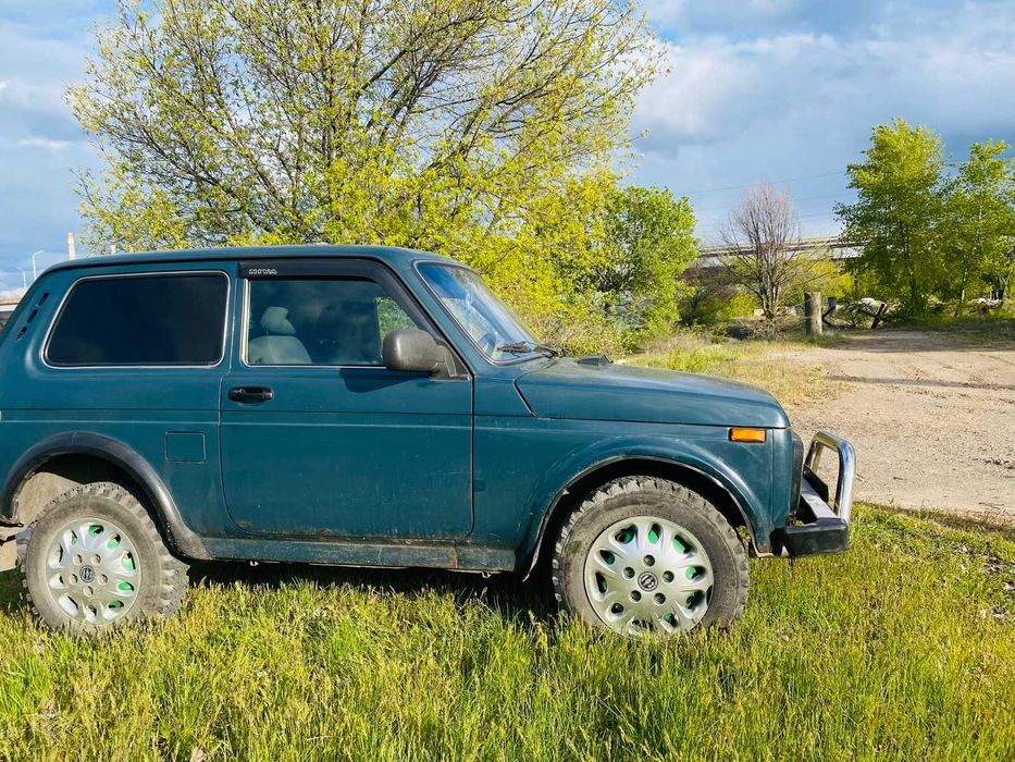 Продам повнопривідну Ниву