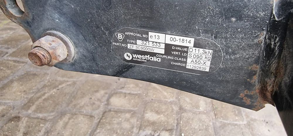 vw passat b6 kombi hak holowniczy  westfalia