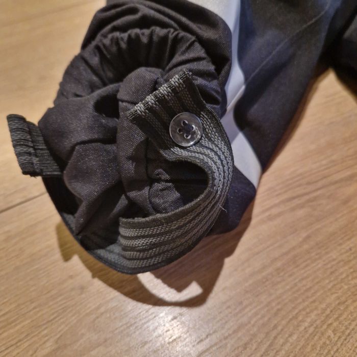 Wodoszczelny zimowy kombinezon rosnący z dzieckiem HM rozm. 92