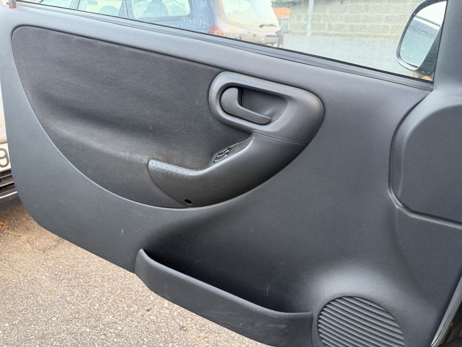 Opel corsa C 1.3cdti van
