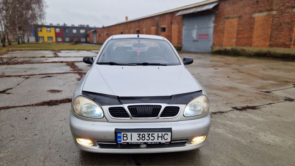 Део Ланос 1,5, газ бензин.