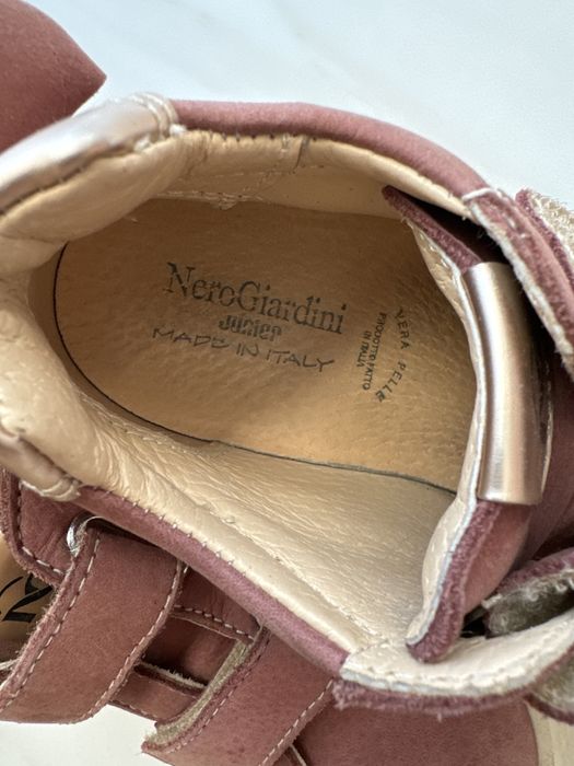 Весняні черевички