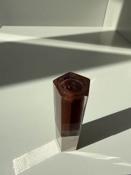 Błyszczyk fenty hot chocolit 04