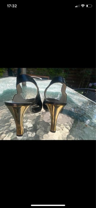 Piękne szpilki ze skóry