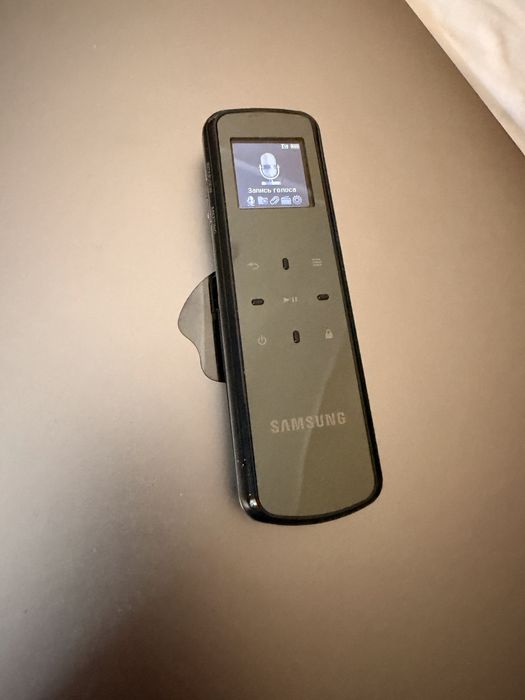 диктофона Samsung YP-VR1