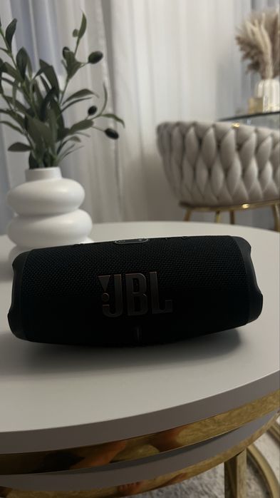 Sprzedam jbl charge 5