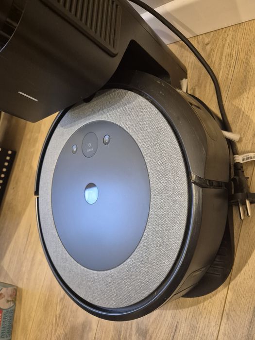 iRobot roomba i3+
