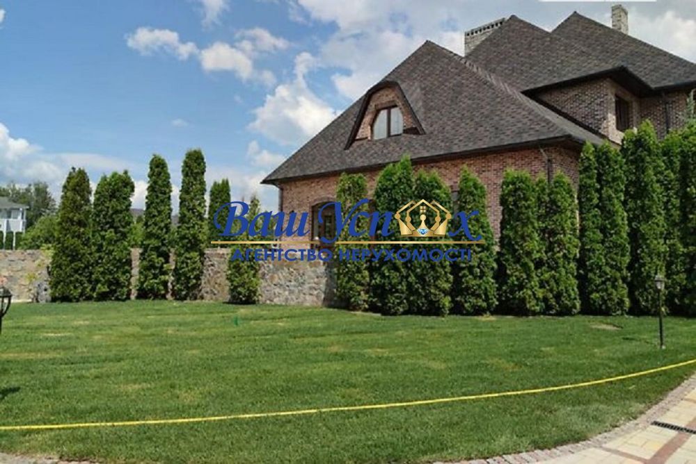 Аренда дома в городке  с выходом на реку. район Конча-Заспа.