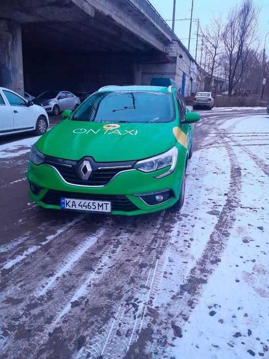 Довгострокова оренда авто під таксі