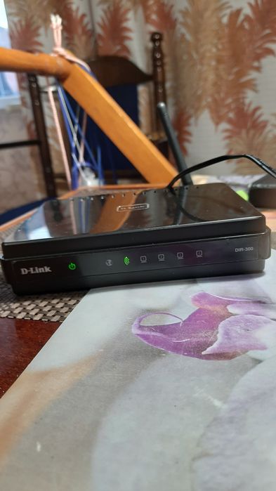 Маршрутизатор D-Link DIR-300