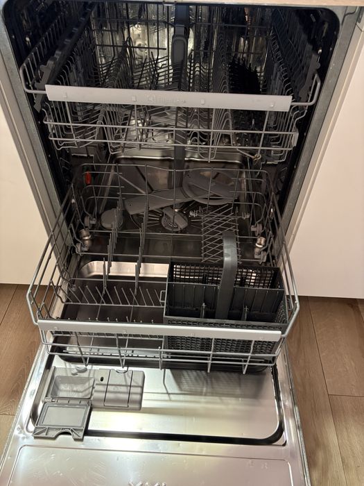 Zmywarka electrolux ESL6551R0