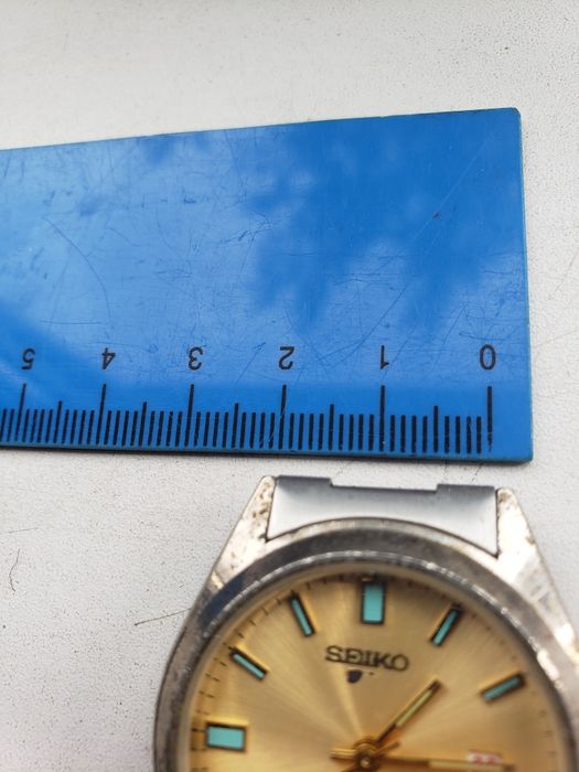 Годинники чоловічі Сейко та жіночі Чайка