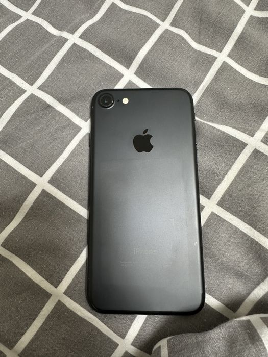 Iphone 12 Х є 8 також 7 і 6 s та plus