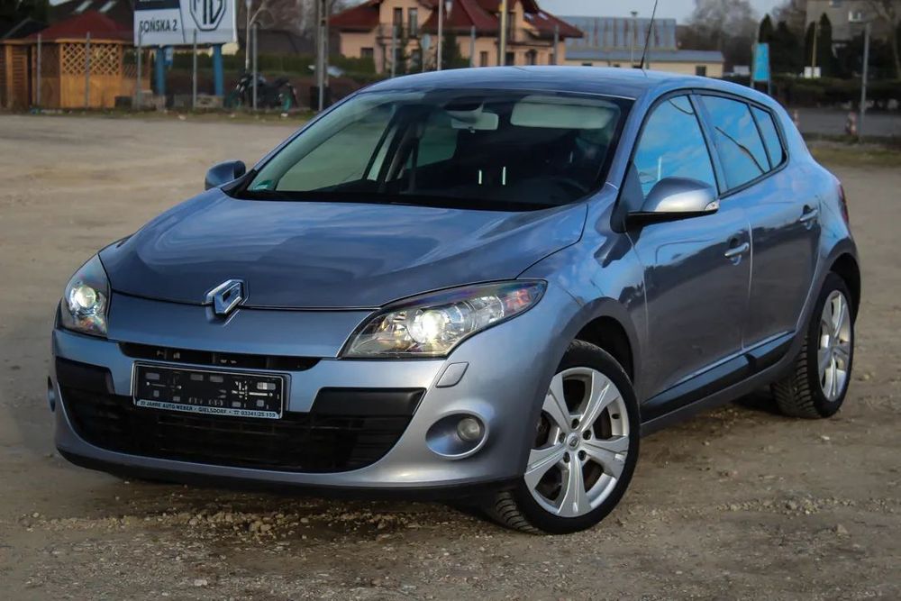 Renault Megane 1.6 16V MPI * XEXON * ALU 17 * 6 biegów * Climatronic