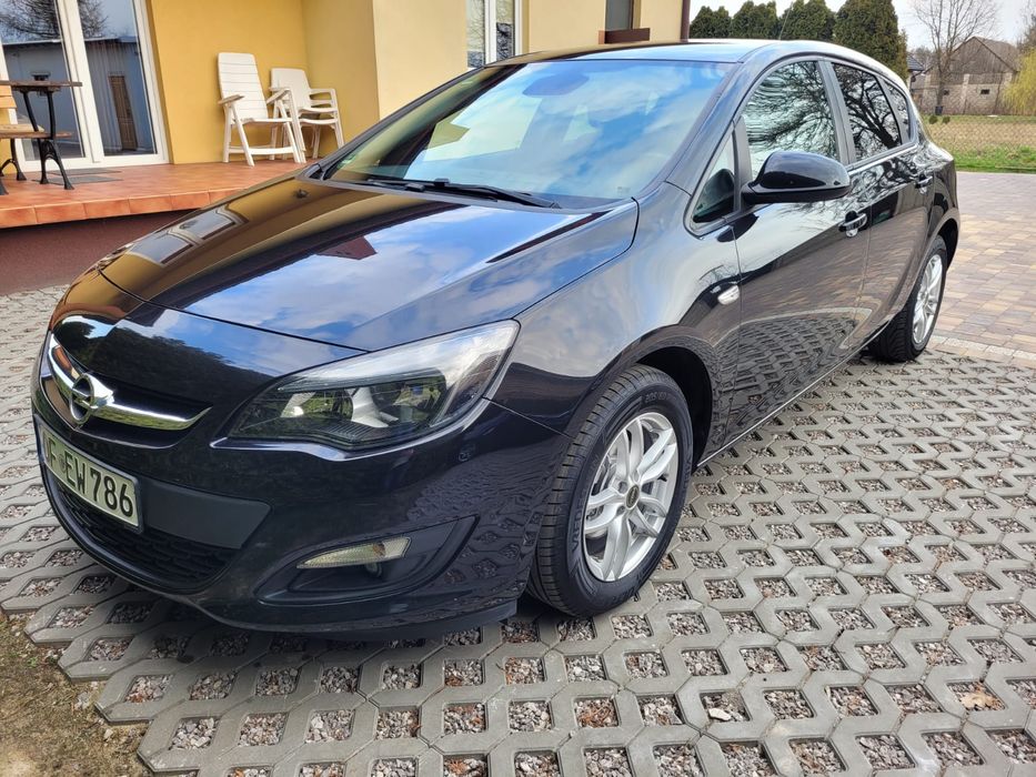 Opel Astra 1.4T z Niemiec