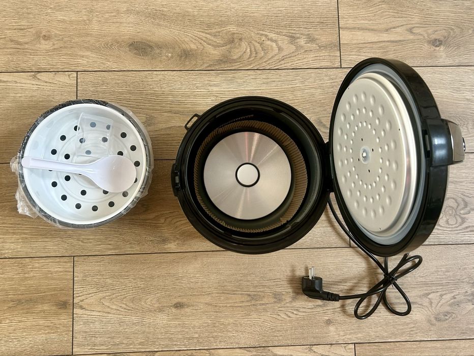 Ryżowar elekryczny Russell Hobbs 500W