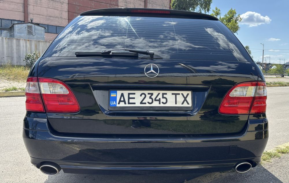 Mercedes-Benz E-Class 2005 VIN WDB2112421A801514 фото оголошення 6 з 8